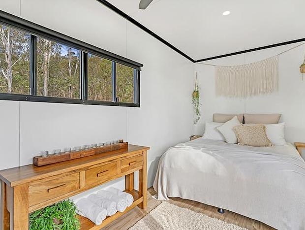 Photo 16 for The Clarence: Luxury Off Grid Eco-Friendly Riverside Retreat