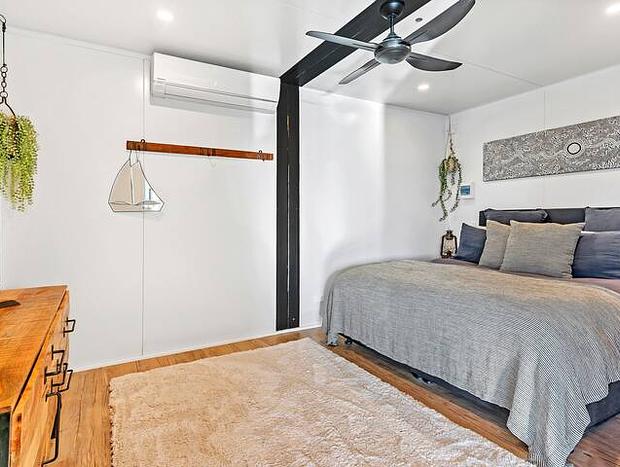 Photo 18 for The Clarence: Luxury Off Grid Eco-Friendly Riverside Retreat