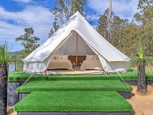 Photo 21 for The Clarence: Luxury Off Grid Eco-Friendly Riverside Retreat