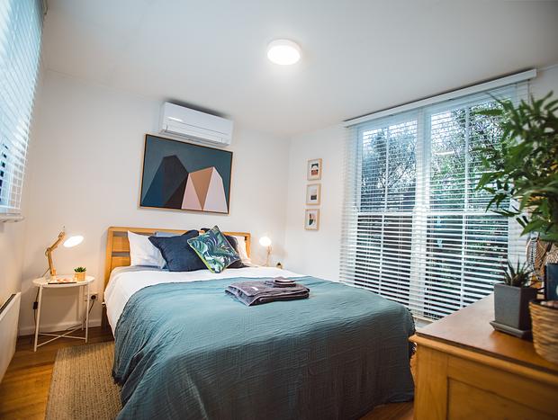 Photo 23 for Light & Airy in Aireys