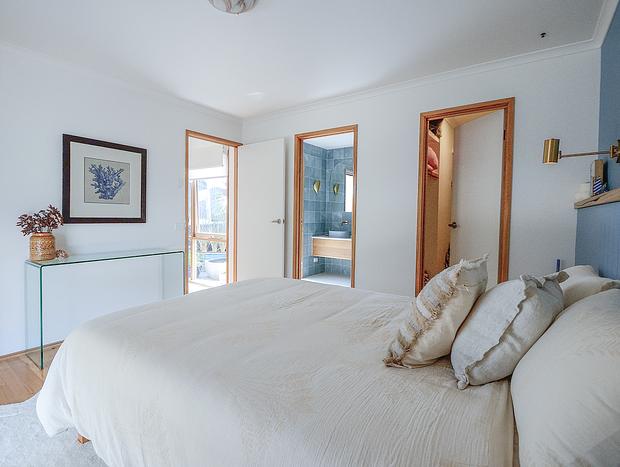 Photo 10 for Funky family coastal retreat in a perfect location