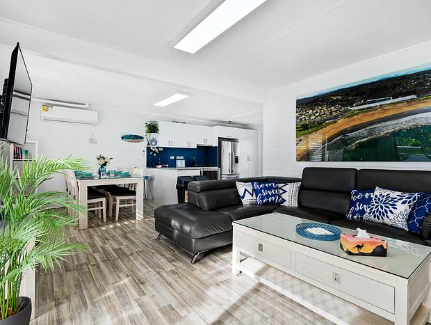 Photo 15 for Skyes Beach House - 2 Spas, Sauna, Arcade Games