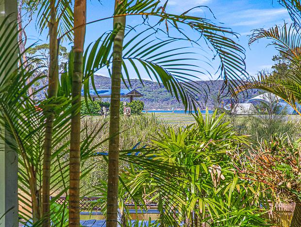 Photo 28 for Palm Cove Retreat