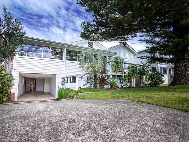 Photo 4 for The Pines - Charming Bellingen 1930s Beach House