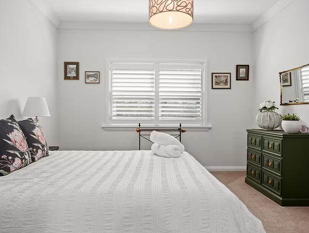 Photo 10 for Bubbles Place at 871 | Bell Birds and Mountain Views