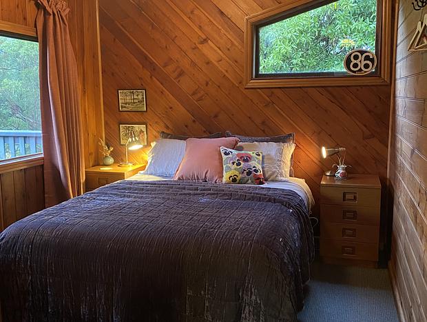 Photo 10 for Redwood The Tree House
