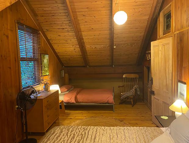 Photo 9 for Redwood The Tree House