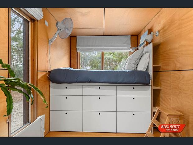 Photo 14 for Eco Shipping Container Home in the Bush 1