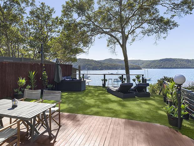 Photo 24 for Island Paradise - Waterfront Fishermans Cottage - Private Jetty and Beach