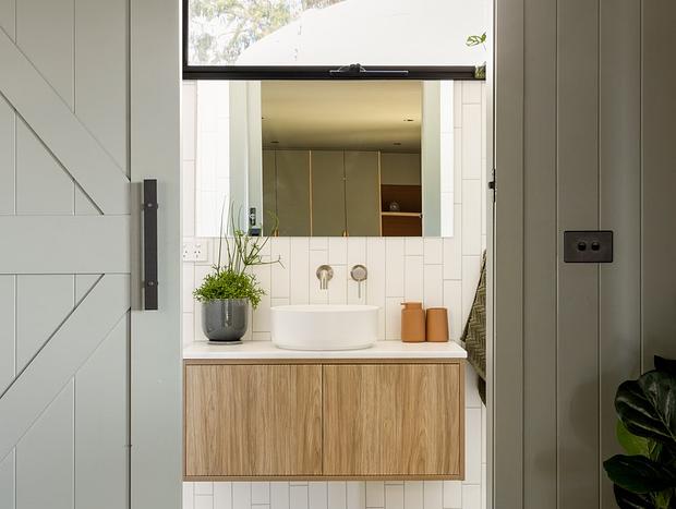 Photo 8 for Valley Views - luxe modern studio