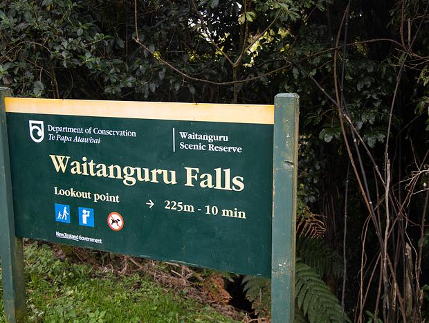 Photo 4 for The Beautiful Waitanguru Falls
