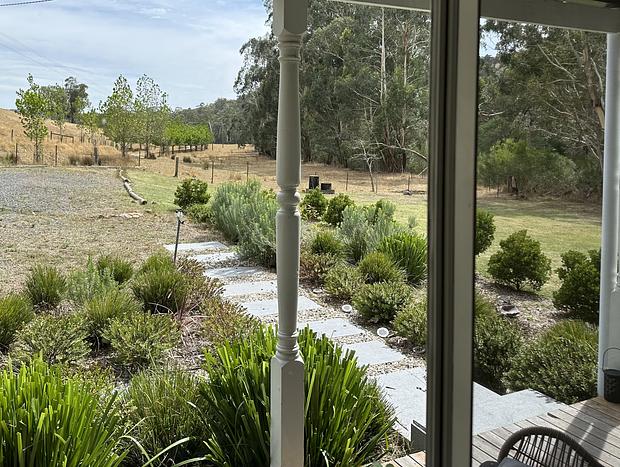 Photo 21 for Creek View Cottage in Flowerdale