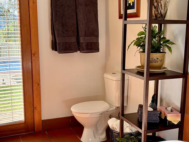 Photo 15 for Rustic Luxury Retreat for family & friends in the stunning Alpine Valley