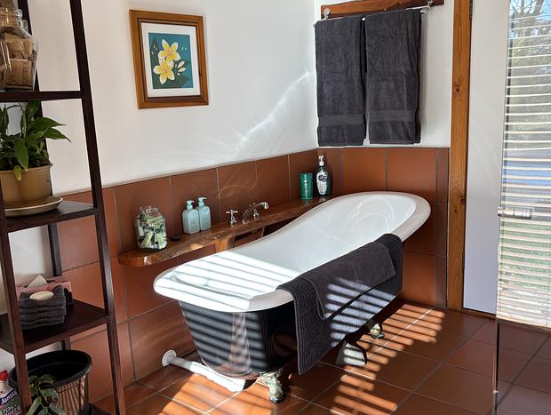 Photo 16 for Rustic Luxury Retreat for family & friends in the stunning Alpine Valley