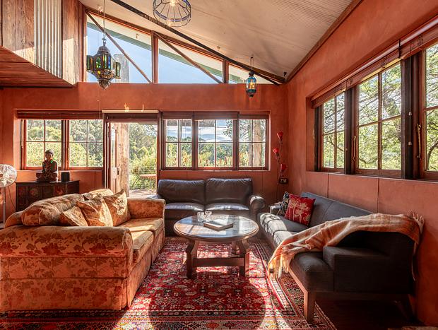 Photo 7 for Secluded Blue Mountains Cottage