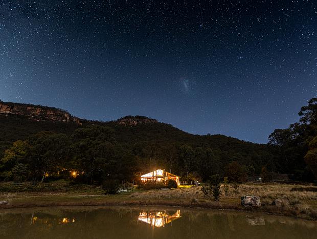 Photo 35 for Secluded Blue Mountains Cottage