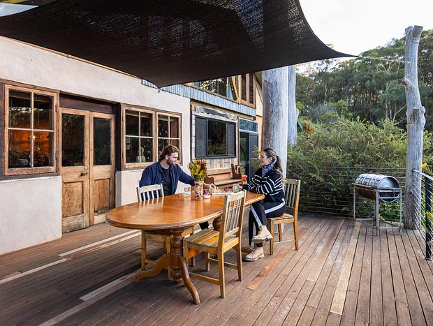 Photo 4 for Secluded Blue Mountains Cottage