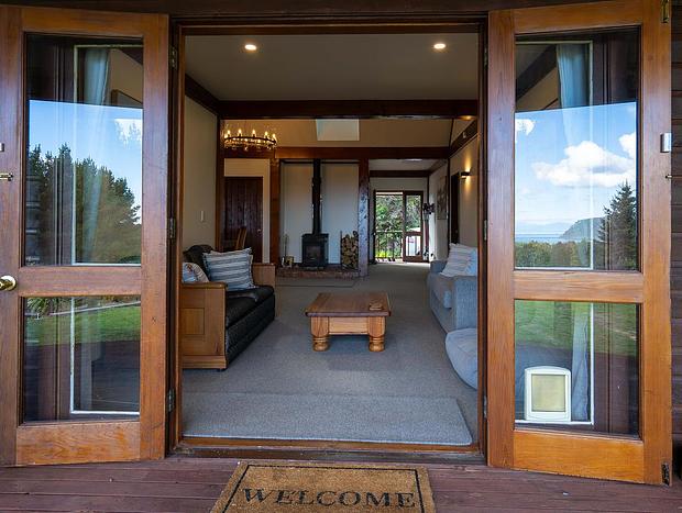 Photo 15 for Muirs Reef Lodge Kinloch w/ twin outdoor baths