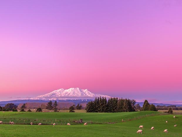 Photo 2 for Snowy Peaks & Sunset Soaks