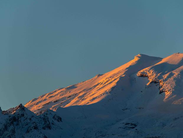 Photo 38 for Snowy Peaks & Sunset Soaks