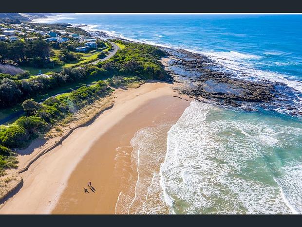 Photo 20 for IL Mare - Stunning Ocean Views along the Ocean Road
