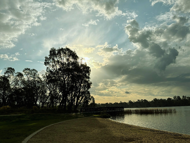 Photo 4 for Bord Du Lac Luxury Lakeside 4BR