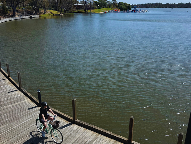 Photo 17 for Bord Du Lac Luxury Lakeside 4BR