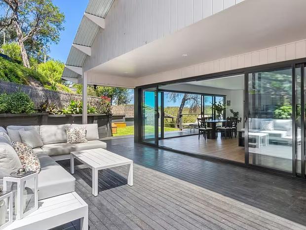 Photo 5 for Wave House Rye - Spacious w/ Spa