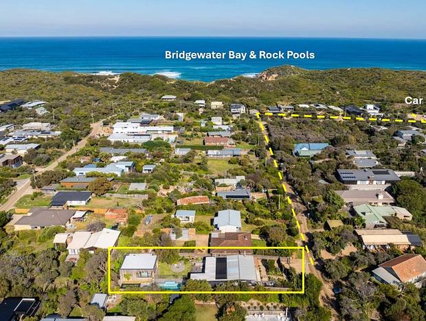 Photo 29 for Quay - Walk to Beach - Gas Heated Pool - Spa - Trampoline
