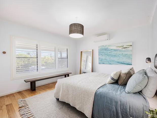 Photo 9 for Quay - Walk to Beach - Gas Heated Pool - Spa - Trampoline
