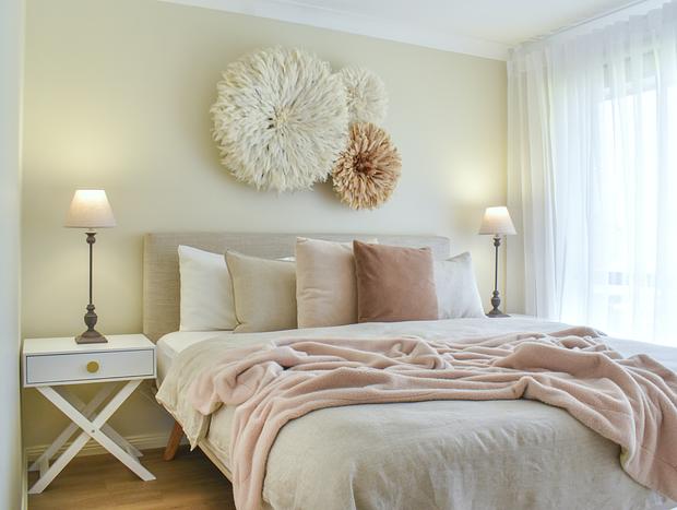 Photo 5 for Three Palms - Beautifully Renovated, Quiet - 5 min walk to the Beach