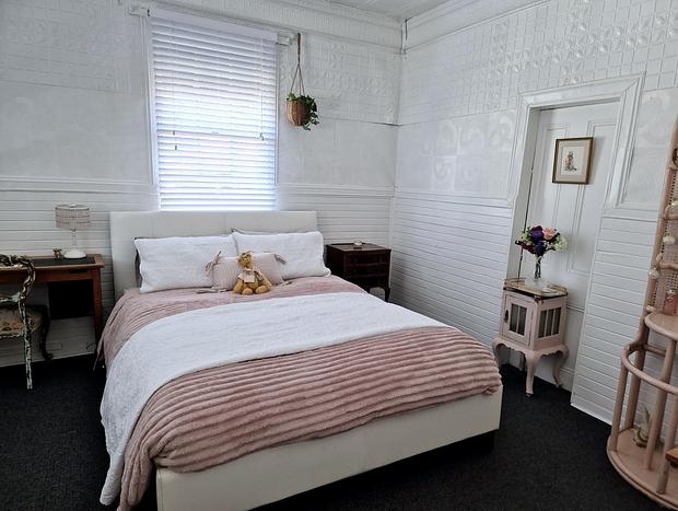 Photo 10 for Rose Cottage on Medley