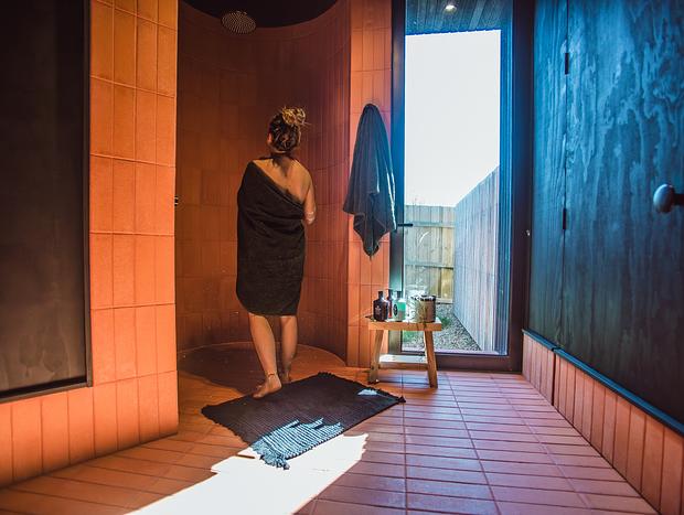 Photo 12 for Luxe Retreat with Double Trouble & Bubbles