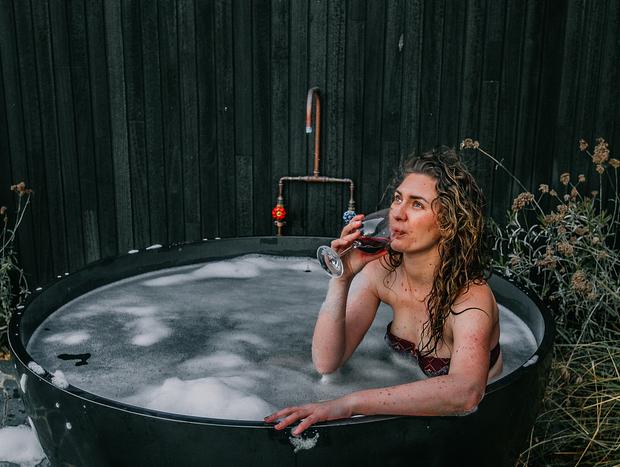 Photo 8 for Luxe Retreat with Double Trouble & Bubbles