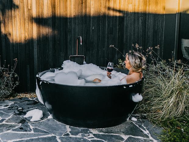 Photo 20 for Luxe Retreat with Double Trouble & Bubbles