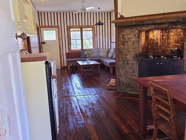 Photo 10 for River Stone Cottage