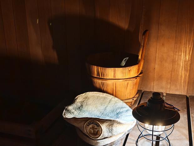 Photo 20 for Eagle's Nest: Luxury Stay with Spa and Sauna