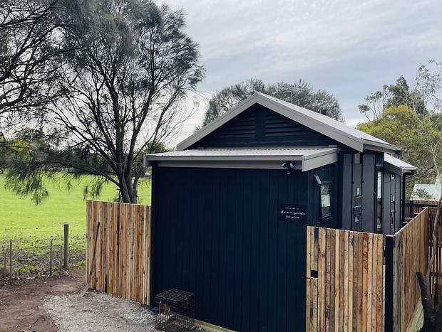 Photo 31 for Sannyside Tiny House