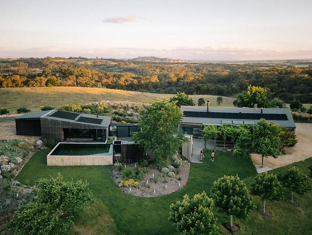 Photo 50 for Hillplains off-grid Luxury