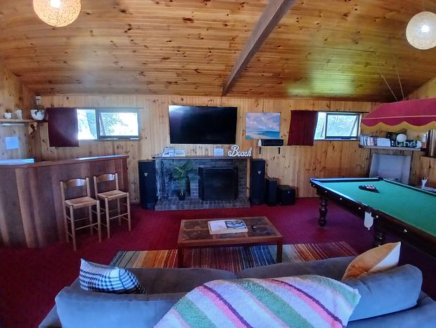 Photo 19 for The Back Beach Cabin