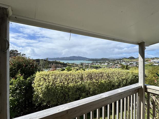 Photo 14 for Casa Playa de los osos | Coopers Beach Sea Views