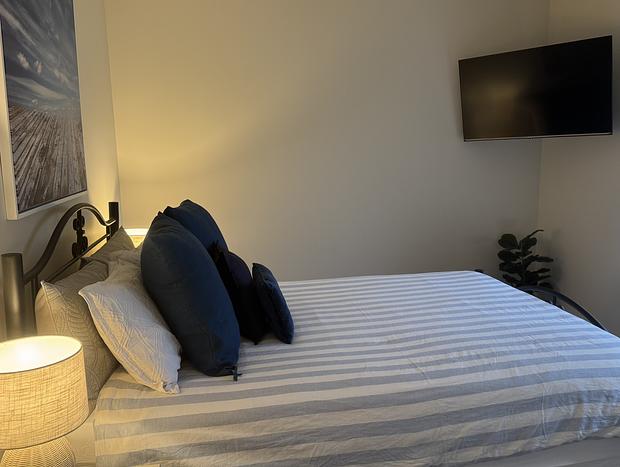 Photo 12 for Modern Beach House 1 Bedroom
