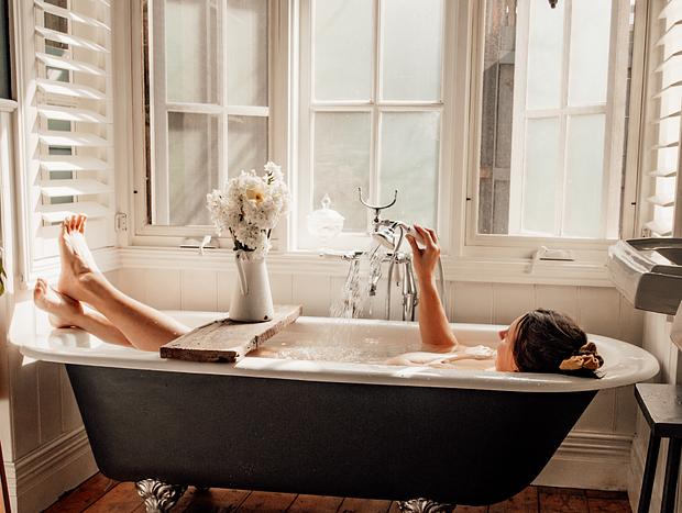 Photo 10 for Good Old Fashioned Romance & Rest