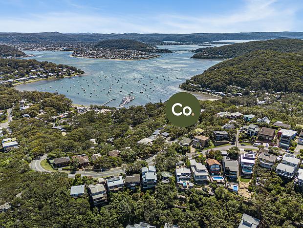 Photo 24 for '33 Degrees - Stunning Views' by HolidayCo.
