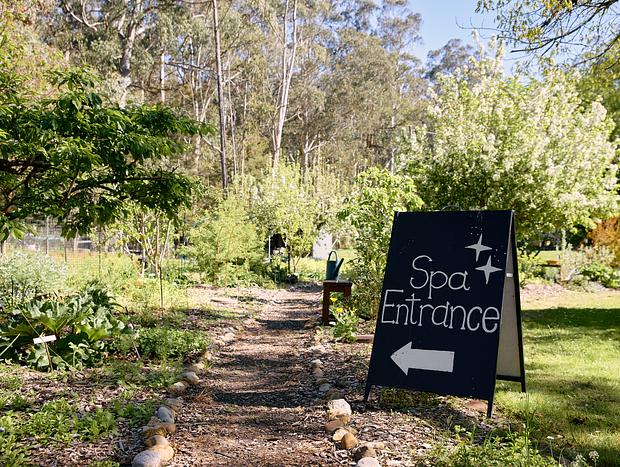 Photo 30 for Whitegum Forest Pod