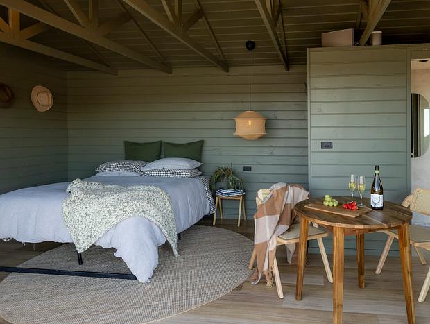 Photo 5 for Facta - Dreamy Couples Retreat with Hot Tub