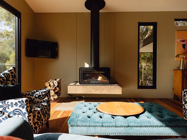 Photo 12 for Parachilna — A Treetop Coastal Retreat in Metung