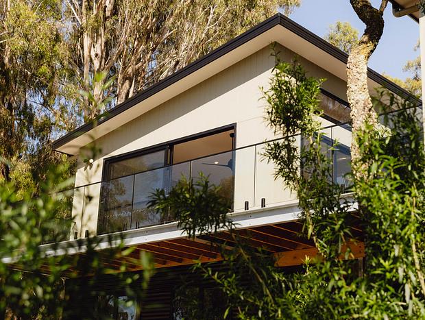 Photo 26 for Parachilna — A Treetop Coastal Retreat in Metung