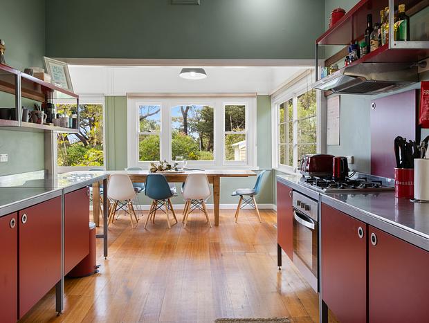 Photo 15 for Beachside Getaway - Dromana