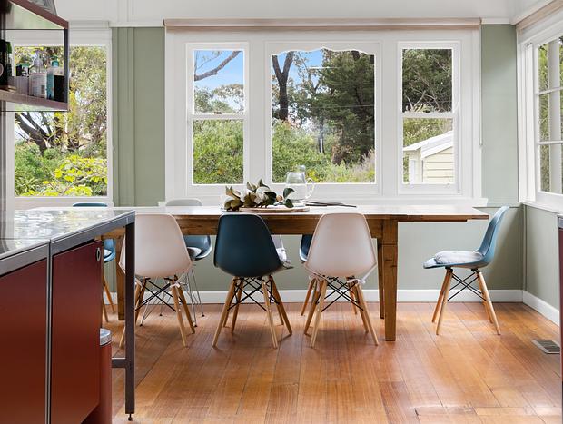 Photo 21 for Beachside Getaway - Dromana